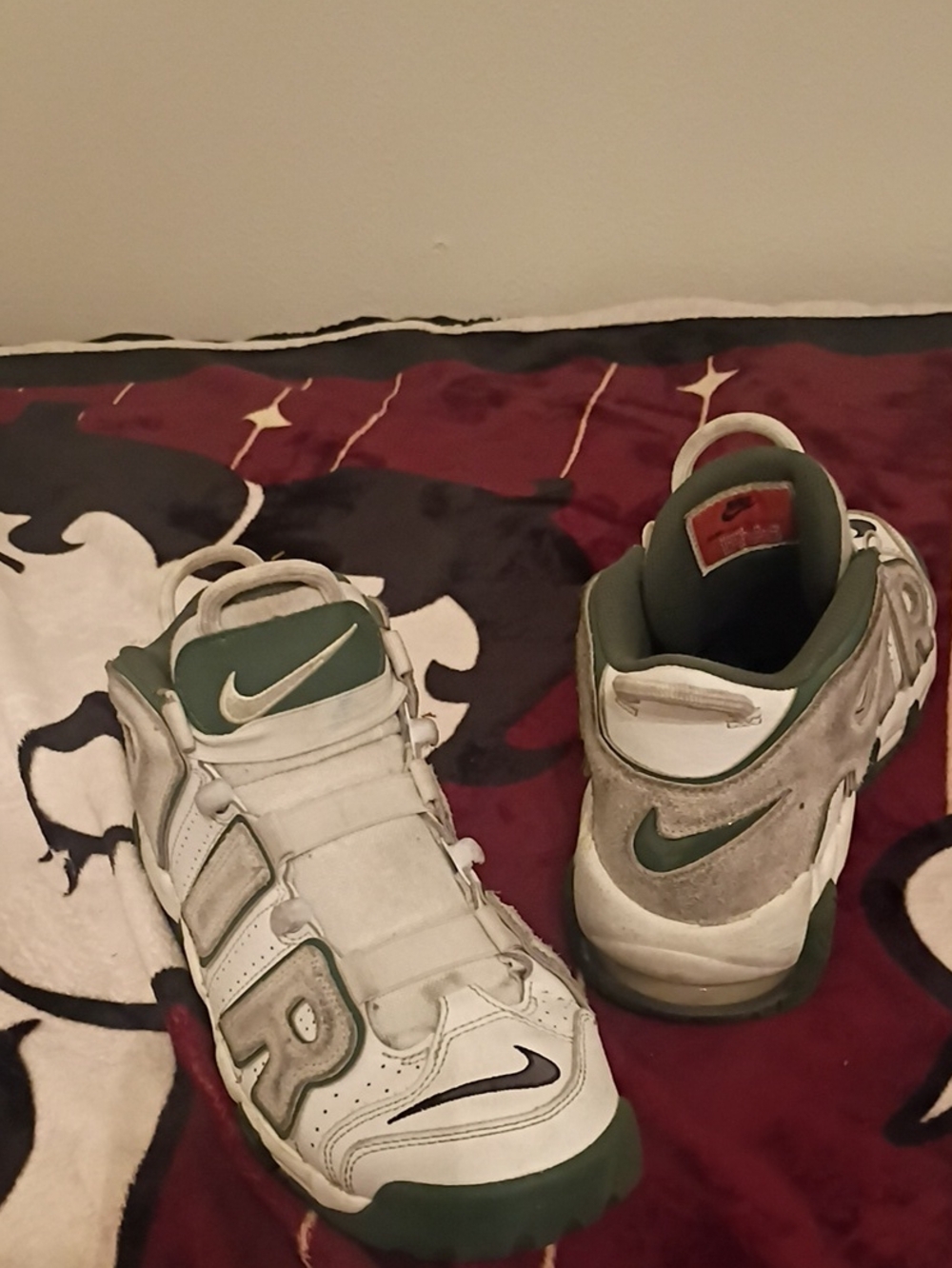 Nike Kids White and Green Turf Strap Sneakers